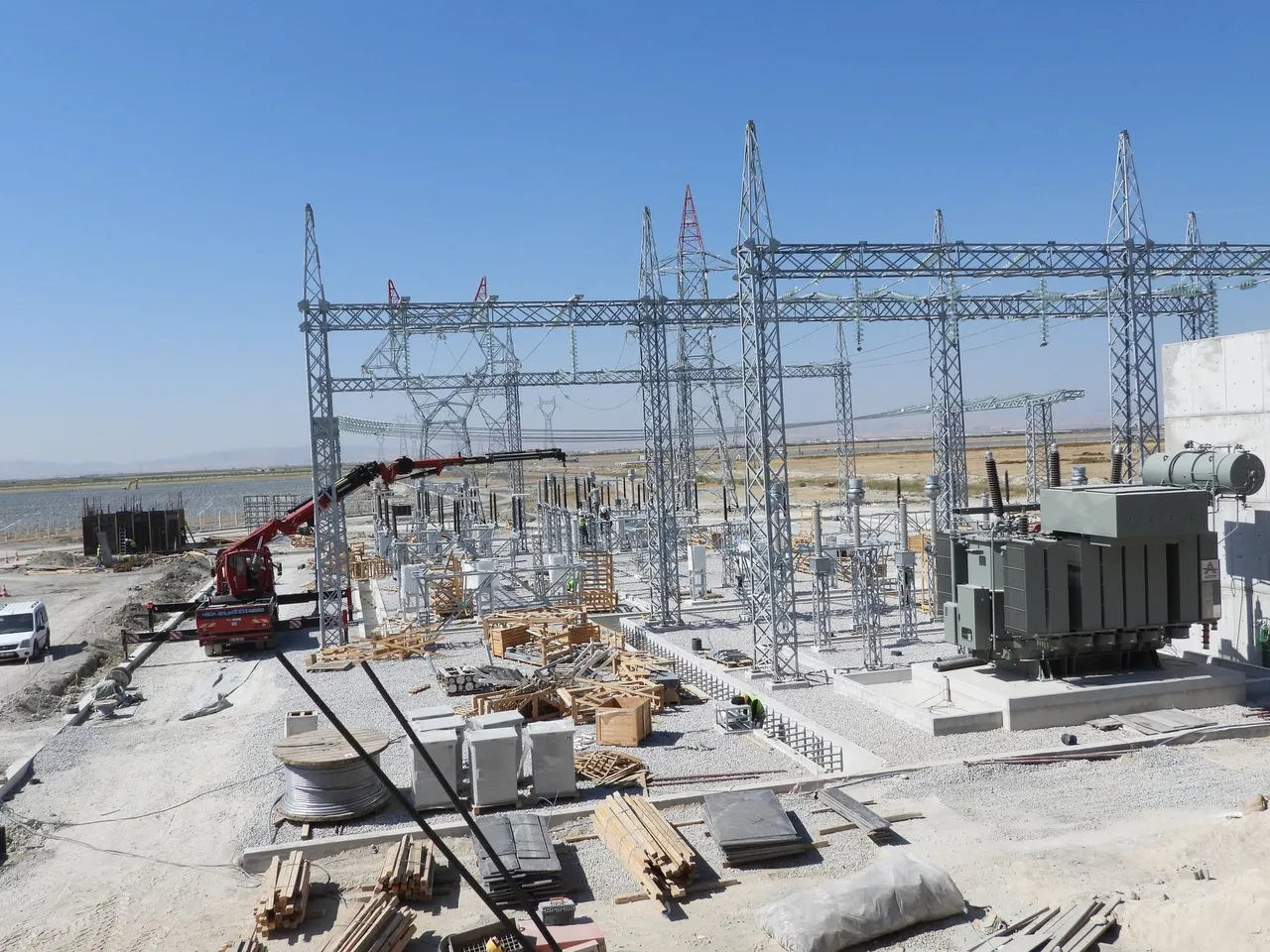 Fizibilite raporu hazırlanan enerji iletim ve trafo tesisi